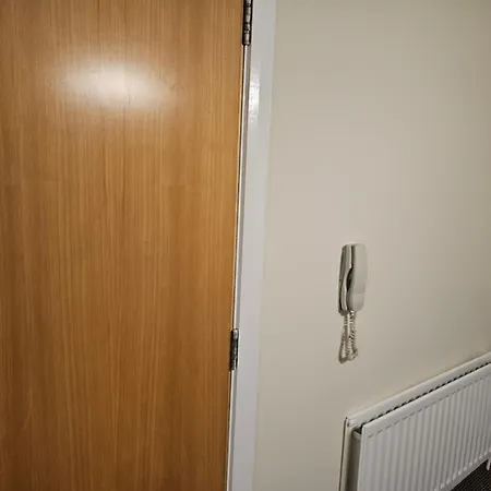 Stunning 2-Bed Apt-Freeparking Close To City Belfast Exterior foto