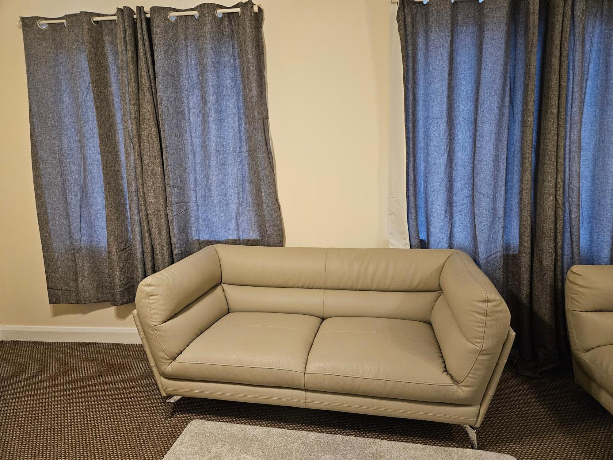 Apartment Stunning 2-Bed Apt-Freeparking Close To City Belfast