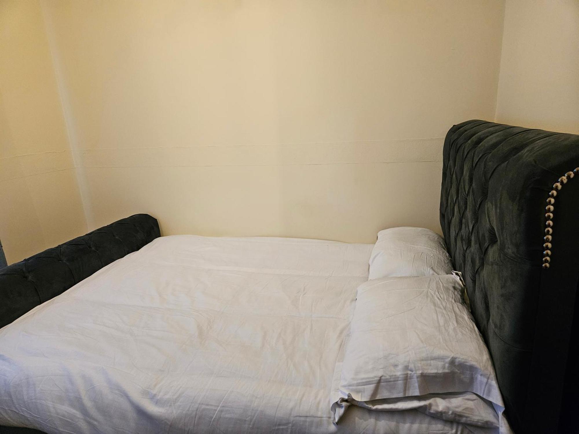 Stunning 2-Bed Apt-Freeparking Close To City Belfast
